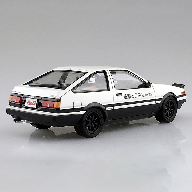 Statisch zusammengebautes Auto – Model Kit Initial D Bewertung und Preis