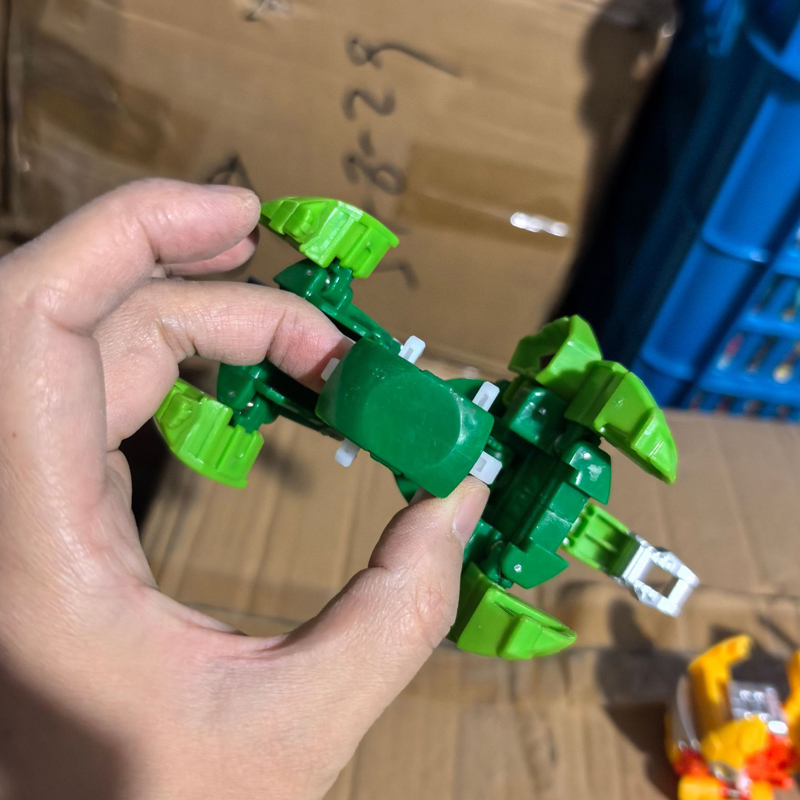 Dinosaurier-Ei-Transformation, – Model Kit Dinosaur Bandai Bewertung und Preis