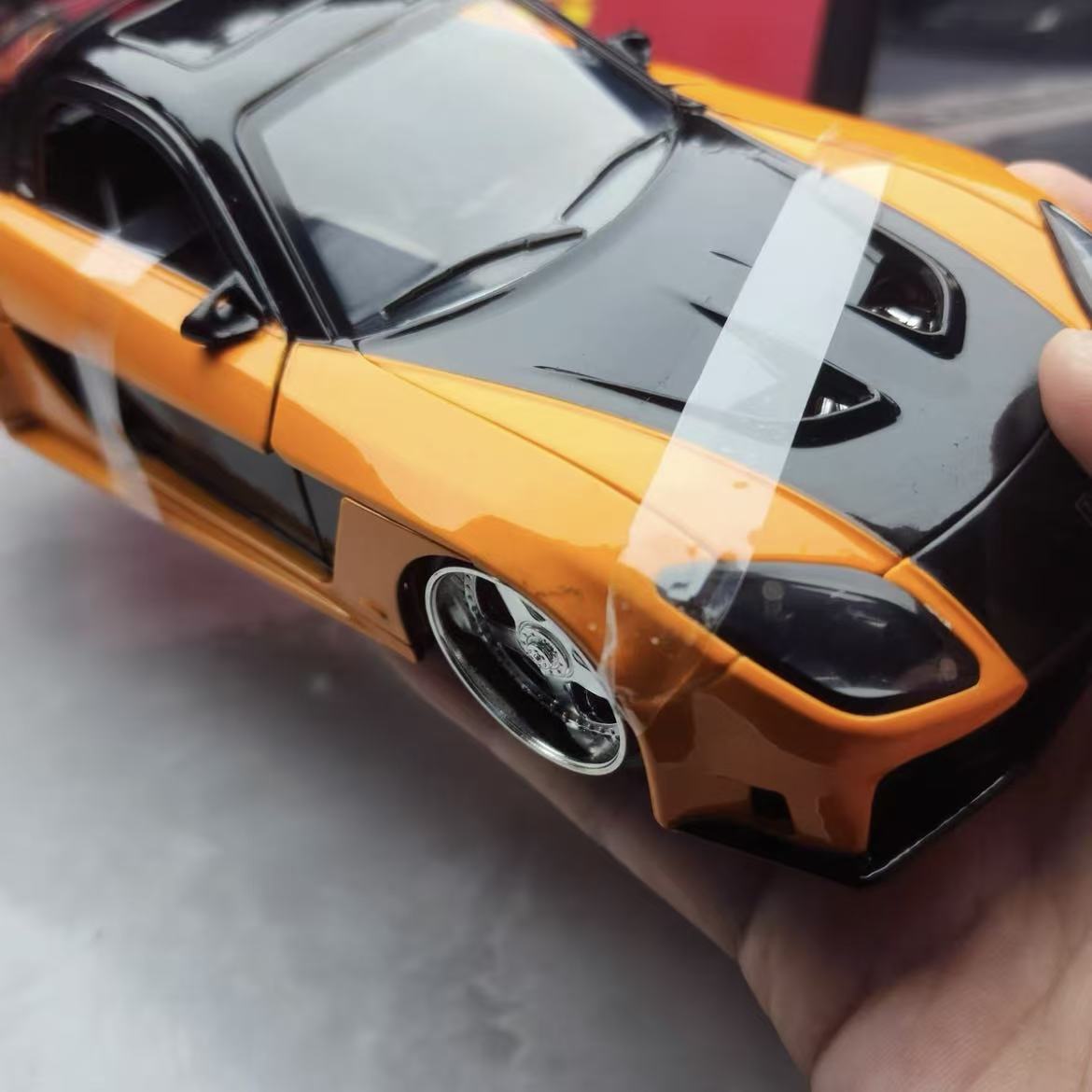 JADA 1:24 Tokyo Drift Han RX7  – Model Kit Mustang Bewertung und Preis